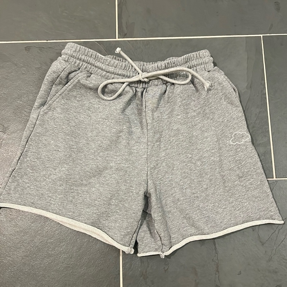Hyperbasik sweatshorts grey